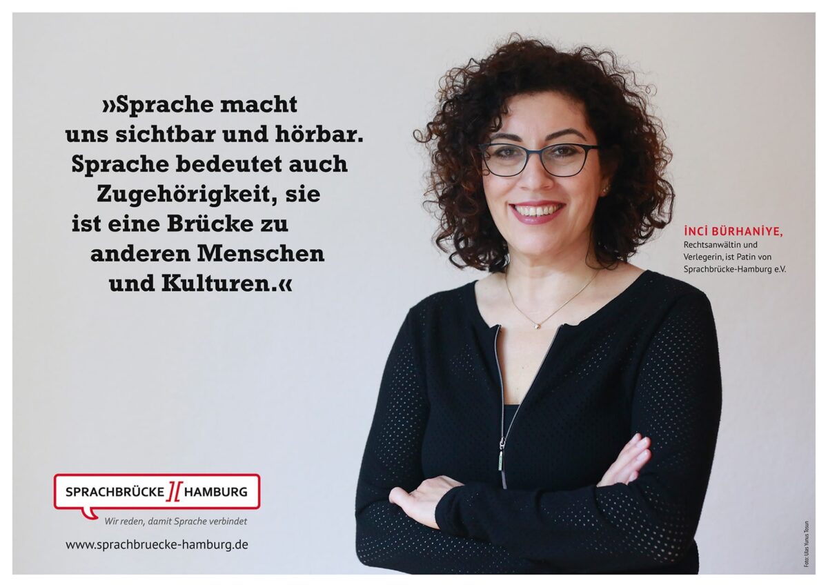 Plakat mit dem Motiv „Sprache“ und Inci Bürhaniye im Querformat
